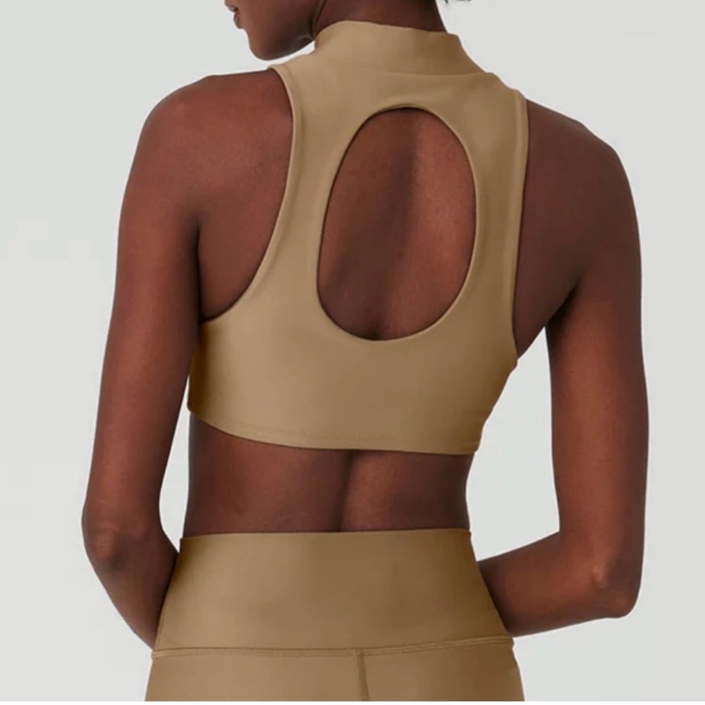 Ali gravelstone workout top/bra